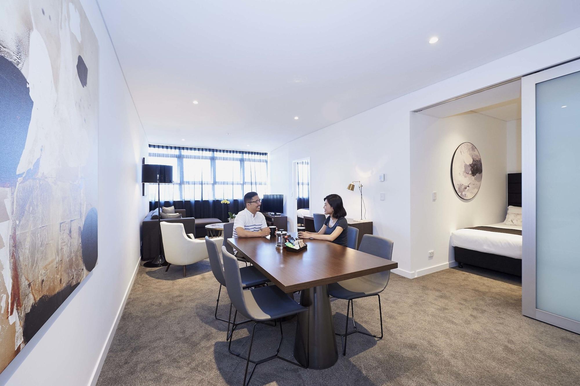 Silkari Suites At Chatswood Sidney Exterior foto